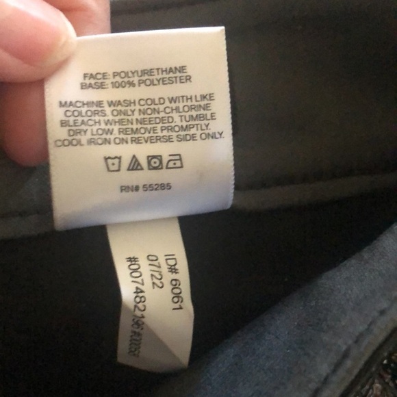 Express Faux Patent Leather Super High Rise Pants Sz. 4R Modern Straight Black - Picture 10 of 10